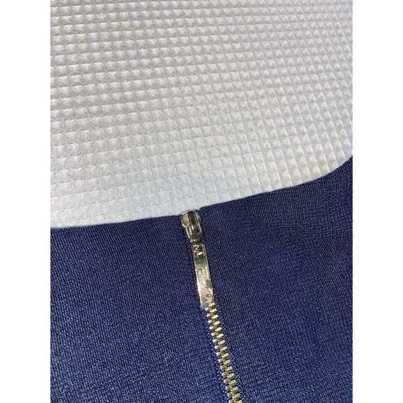 Eliza J Dress Women’s 8 Cold Shoulder Cocktail Dress Navy Blue Applique Crepe - Picture 5 of 8